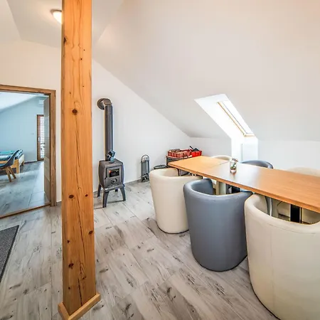 V Sachu By Interhome Apartamento